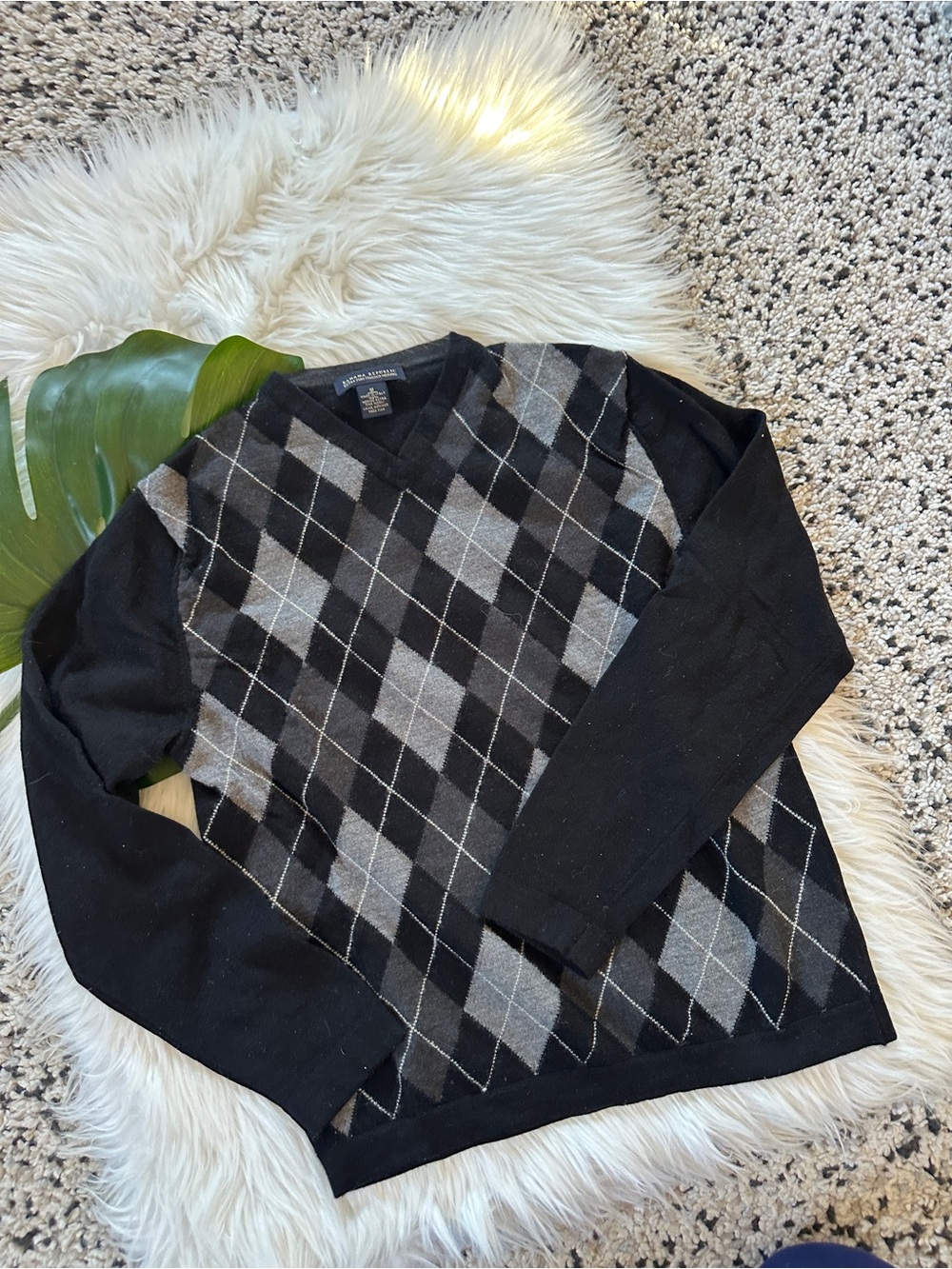 Banana Republic Black & Gray Argyle Sweater